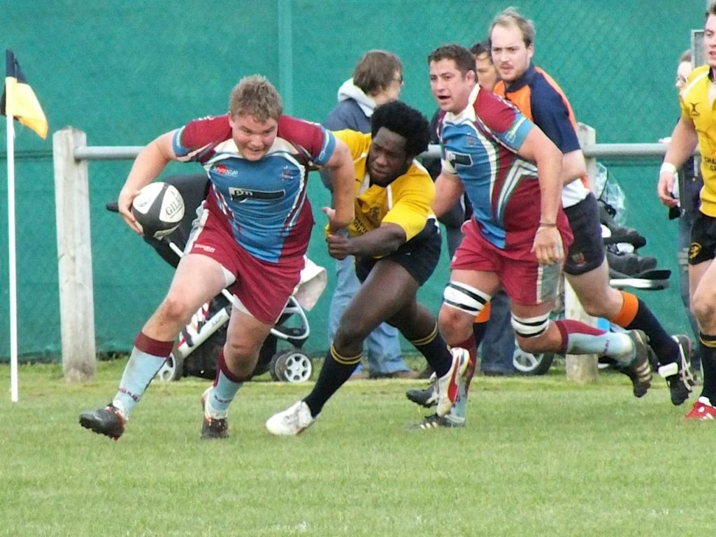 Basingstoke v Hove Sept 1222